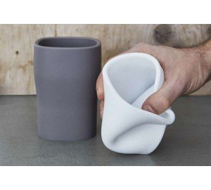 Beatrice Bathroom Drinking Cup Toothbrush Holder 01 (web)